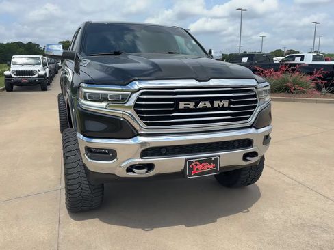 Used 2022 RAM 1500 Limited AWD/4WD image 4