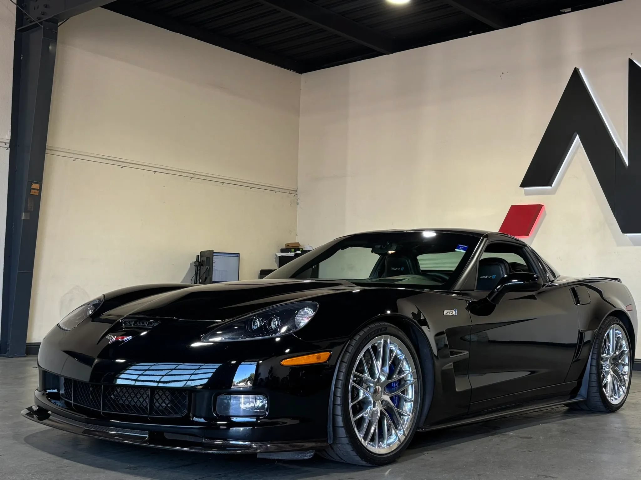 Used 2011 Chevrolet Corvette ZR1 w/ Preferred Equipment Group RWD image 1