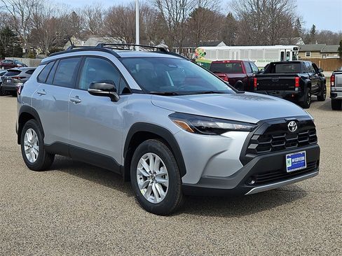 New 2026 Toyota Corolla Cross LE image 2