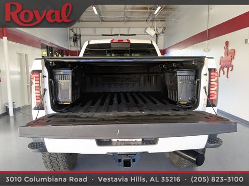 Used 2018 GMC Sierra 2500 Denali w/ Duramax Plus Package image 11