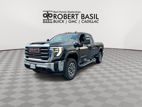 Used 2025 GMC Sierra 2500 SLE w/ SLE Value Package; AWD/4WD image 4