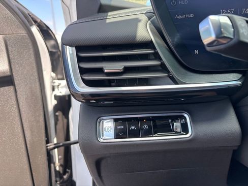 Used 2025 Buick Envision Preferred image 15