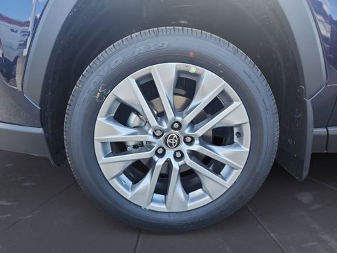 New 2025 Toyota RAV4 XLE Premium image 10