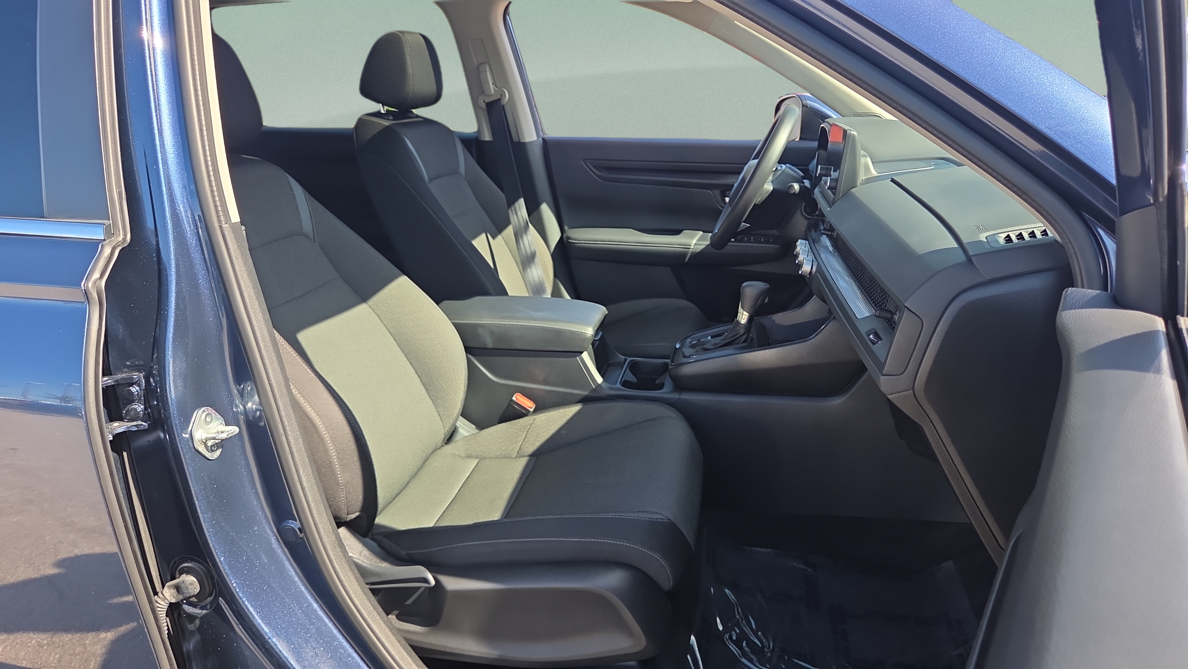 Used 2024 Honda CR-V EX image 17
