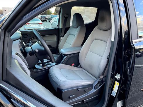 Used 2017 Chevrolet Colorado W/T w/ WT Convenience Package image 10