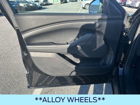 Certified 2025 Ford Mustang Mach-E Select w/ Comfort Package Lite image 11