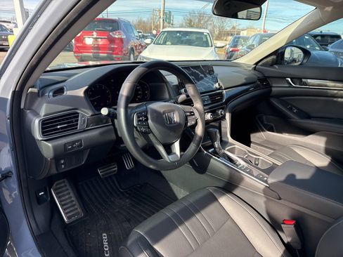 Used 2022 Honda Accord Sport Special Edition image 11