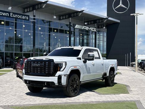 Used 2026 GMC Sierra 2500 Denali Ultimate AWD/4WD image 1