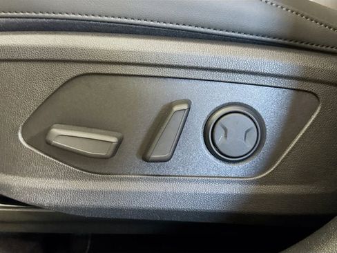 New 2026 Kia Sorento S image 18