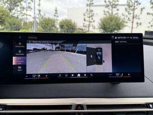 Used 2025 BMW iX xDrive50 w/ Convenience Package image 28