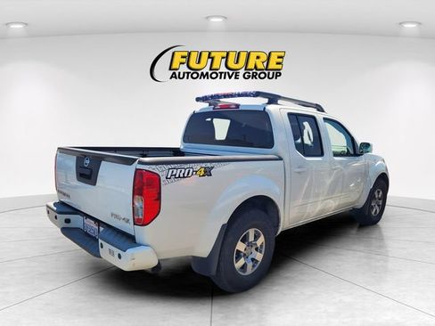 Used 2013 Nissan Frontier PRO-4X w/ Pro-4x Luxury Pkg AWD/4WD image 3