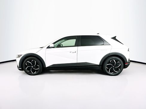 Used 2024 Hyundai Ioniq 5 SE RWD image 4
