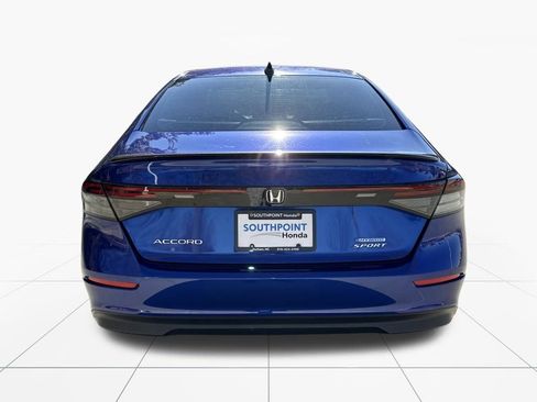 Used 2024 Honda Accord Sport image 7