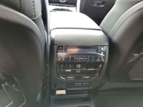 New 2026 Jeep Grand Cherokee L Limited w/ Limited Altitude Package AWD/4WD image 14