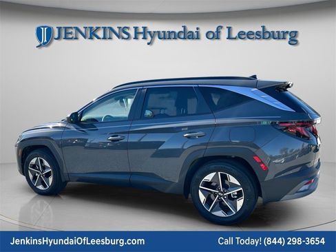 New 2025 Hyundai Tucson SEL image 8