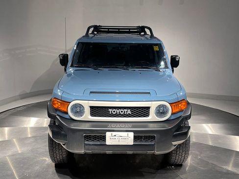 Used 2014 Toyota FJ Cruiser 4WD image 18