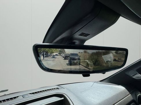 Used 2021 GMC Sierra 1500 Denali w/ Technology Package AWD/4WD image 15