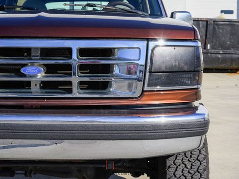 Used 1994 Ford Bronco Eddie Bauer image 85