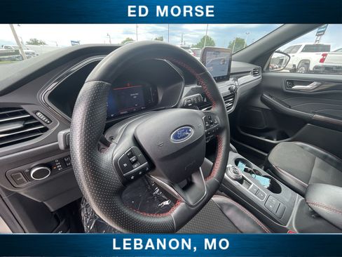 Certified 2024 Ford Escape ST-Line AWD/4WD image 10
