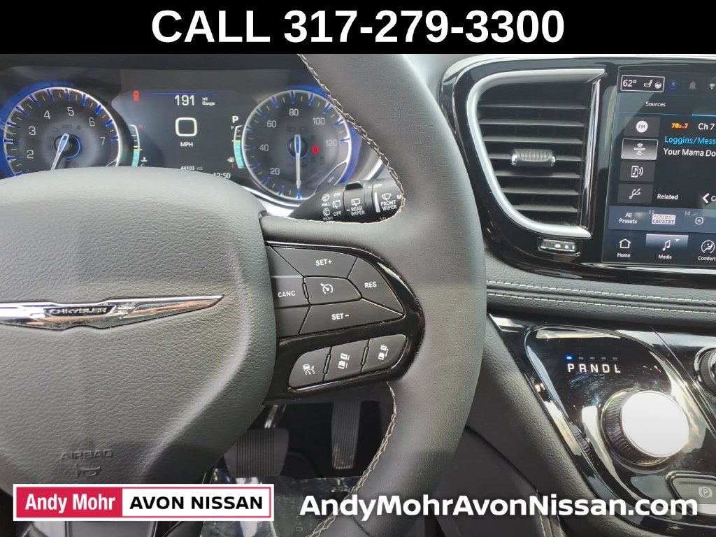Used 2026 Chrysler Pacifica Limited w/ S Appearance Package FWD image 21