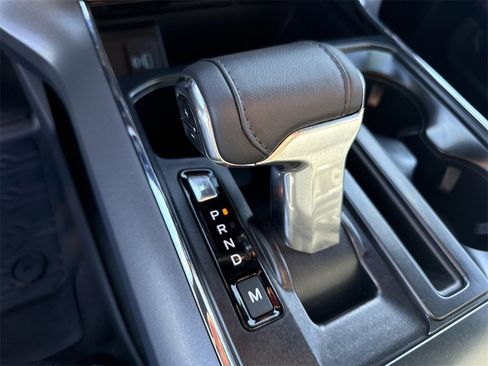 Used 2024 Ford F150 Lariat w/ FX4 Off-Road Package image 30