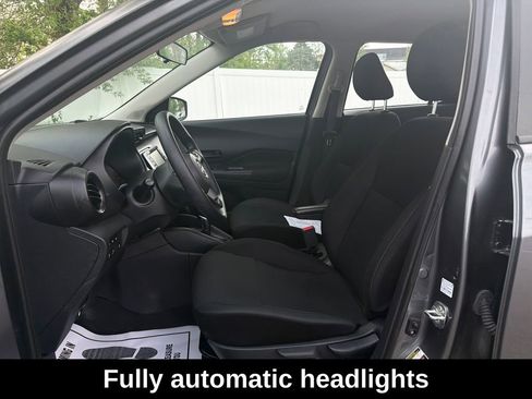 Used 2023 Nissan Kicks S FWD image 11