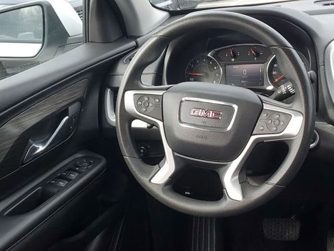 Used 2024 GMC Terrain SLE FWD image 26