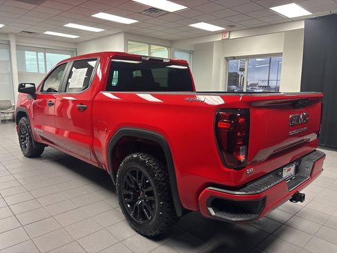 Used 2024 GMC Sierra 1500 Pro w/ Graphite Edition image 5