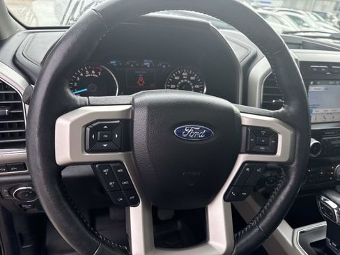 Used 2019 Ford F150 Lariat w/ Equipment Group 502A Luxury image 22