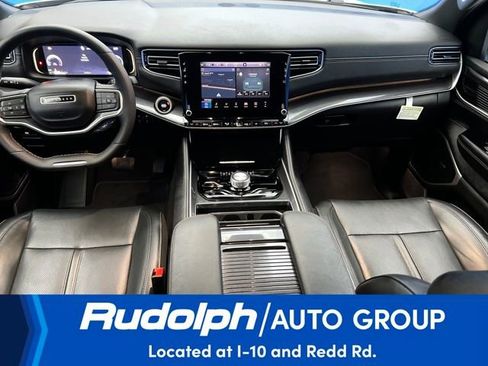 Used 2024 Jeep Wagoneer 4WD w/ HD Trailer Tow Package image 12