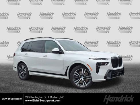 Used 2026 BMW X7 xDrive40i w/ M Sport Package AWD/4WD image 1