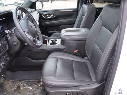 Certified 2024 Chevrolet Tahoe Z71 w/ Luxury Package image 6