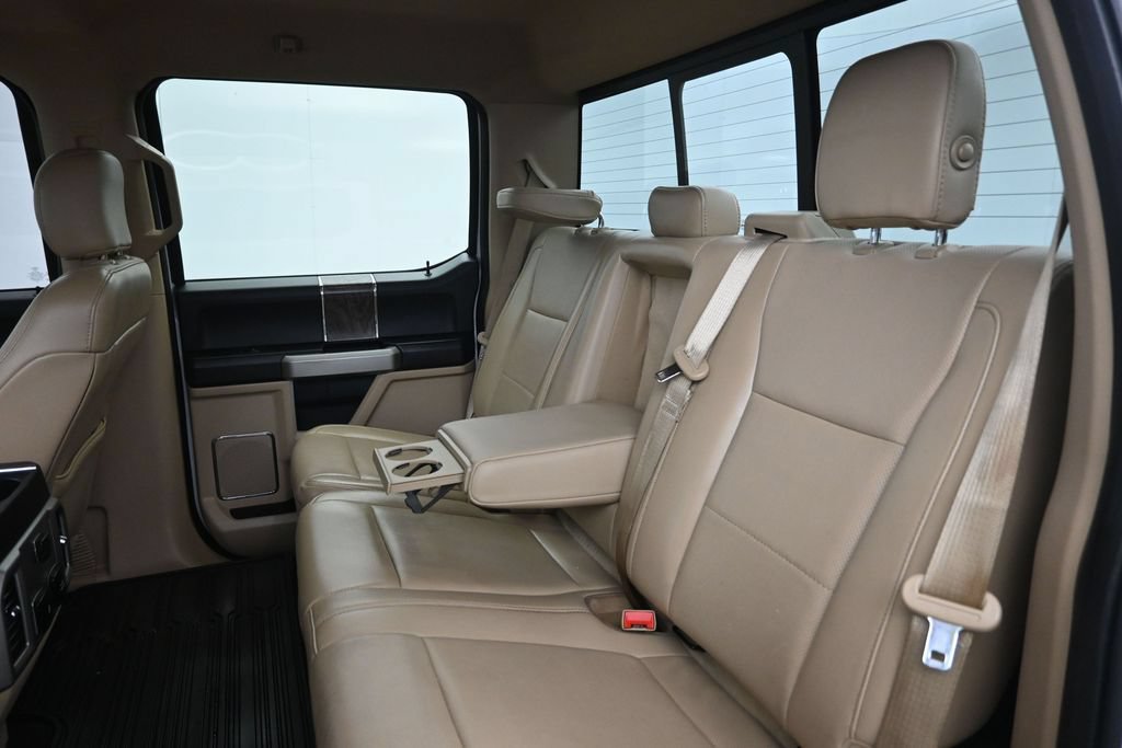 Used 2018 Ford F250 Lariat w/ Lariat Ultimate Package AWD/4WD image 25