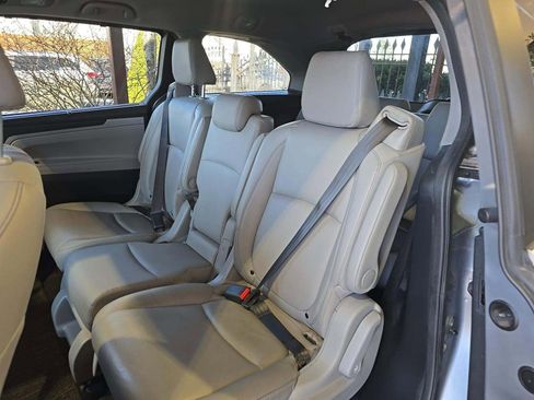 Used 2022 Honda Odyssey EX-L image 11