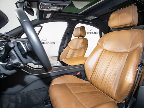 Used 2023 Audi A8 L 3.0T w/ Comfort Plus Package image 17