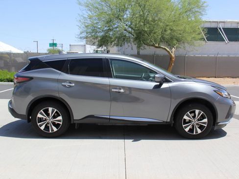 Used 2020 Nissan Murano S FWD image 4