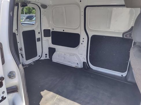 Used 2017 Nissan NV200 S w/ Cruise Control Package FWD image 17