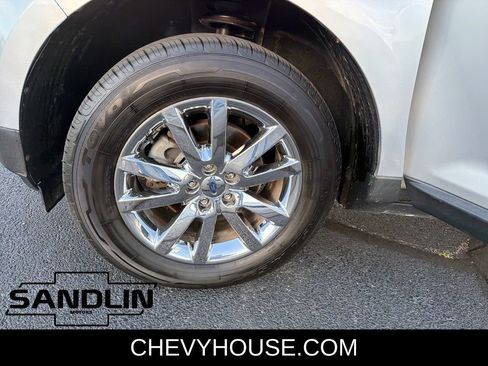 Used 2013 Ford Edge SEL image 28