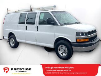 Used 2015 Chevrolet Express 2500 w/ Chrome Appearance Package RWD video 1