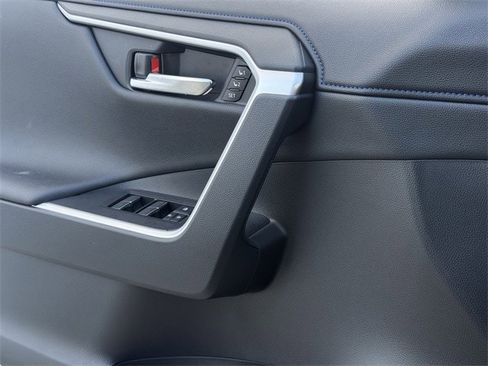 Used 2025 Toyota RAV4 XSE w/ Advanced Technology Package image 29