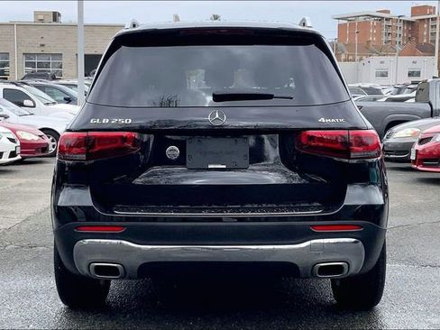 Certified 2023 Mercedes-Benz GLB 250 4MATIC image 3