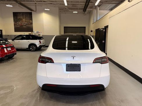 Used 2023 Tesla Model Y Long Range image 4