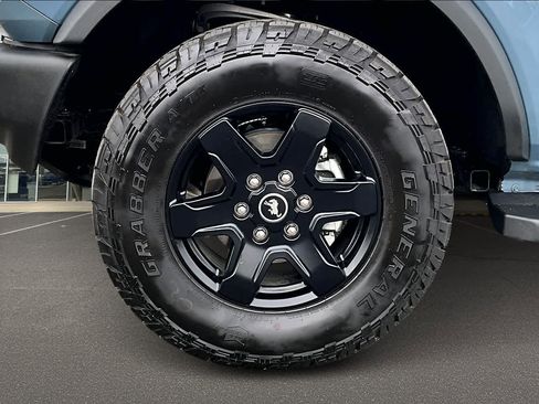 Used 2025 Ford Bronco Big Bend w/ Black Appearance Package image 8