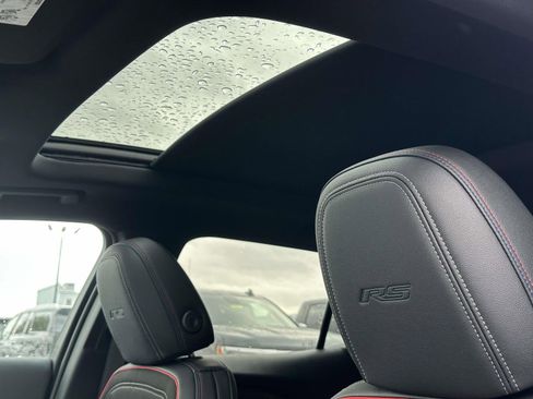 New 2026 Chevrolet Equinox EV RS image 9