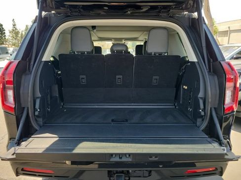 Certified 2025 Ford Expedition Active AWD/4WD image 20
