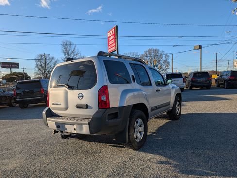 Used 2011 Nissan Xterra S image 5