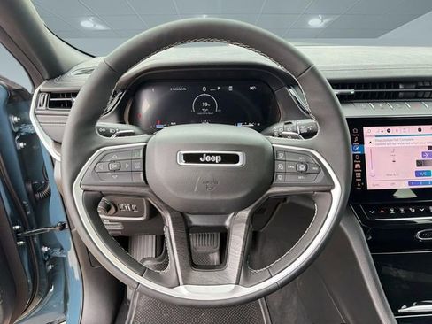New 2026 Jeep Grand Cherokee L Limited AWD/4WD image 17