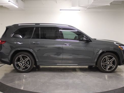 Certified 2026 Mercedes-Benz GLS 450 4MATIC image 8