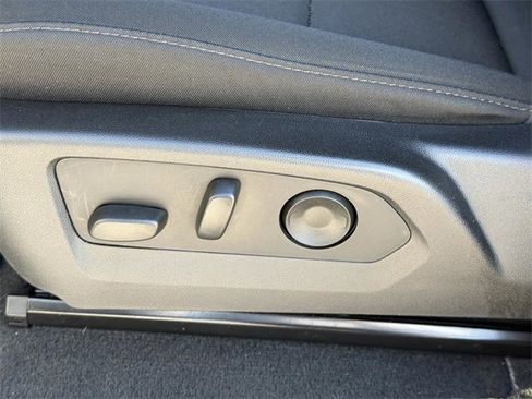 Certified 2024 Chevrolet Colorado W/T w/ WT Convenience Package II image 14