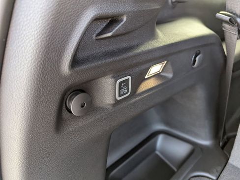 New 2025 Jeep Grand Cherokee L Altitude image 33